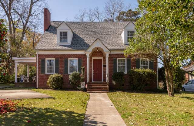 Grid House for rent on 5th Street! photos photos