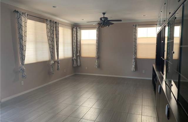 1231 N Vecino Lane Gallery 2