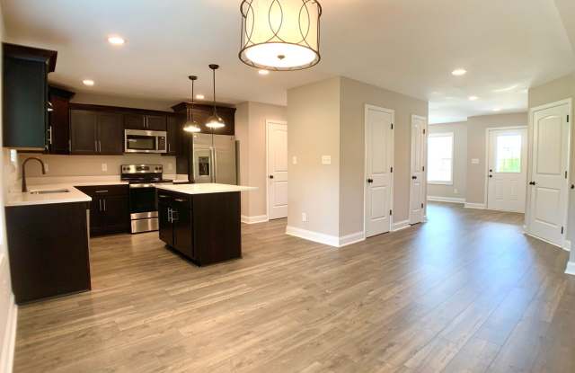 733 Banister Dr Gallery 3
