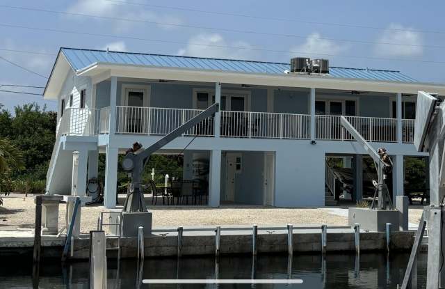 9502 Aviation Boulevard photos photos