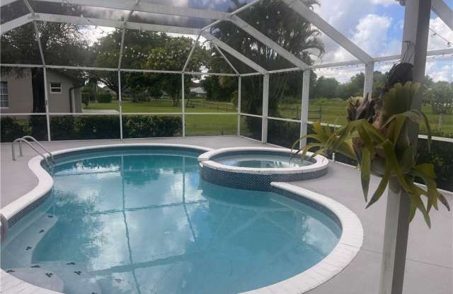 536 Whispering Wind Bend Gallery 3