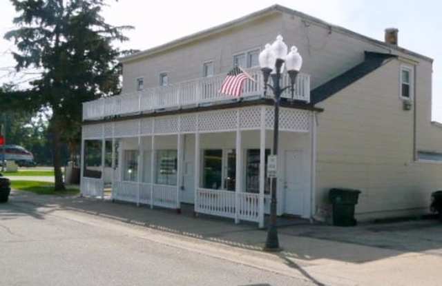 130 Washington Street - 130 Washington Street, Fox Lake, IL 60041