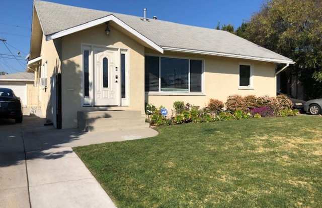 7819 Croydon Avenue - 7819 Croydon Avenue, Los Angeles, CA 90045