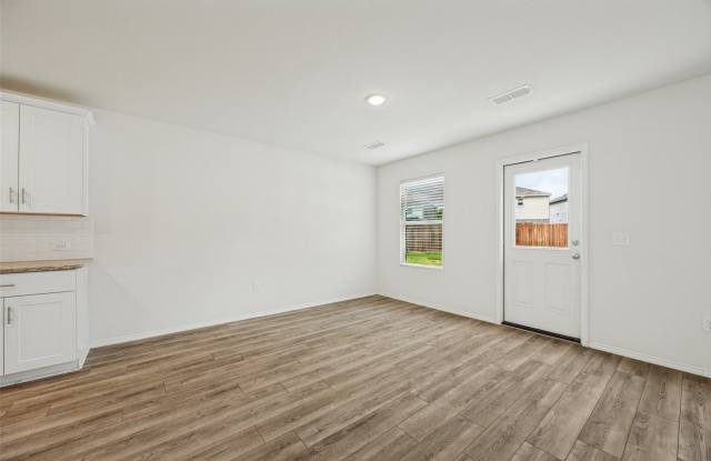 400 Alton Street Gallery 3