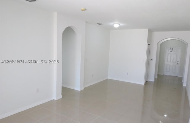 22527 SW 102nd Path Gallery 2