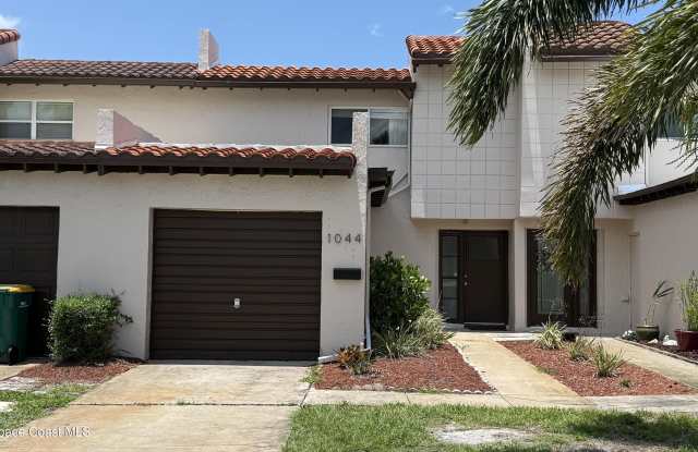 1044 Ashley Avenue photos photos
