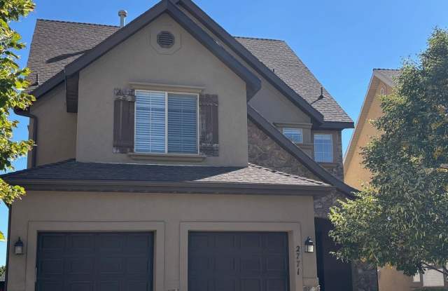 2771 W CHESTNUT St photos photos