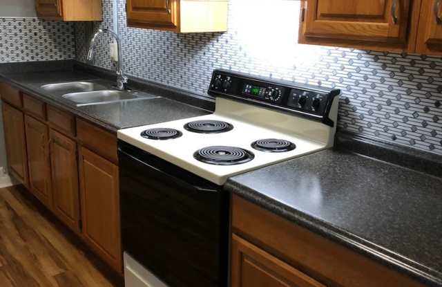 Old World Charm Lancaster City 3 bedroom 1 bath photos photos
