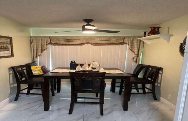 8230 NW 9th Court 6, Plantation, FL 33324 - 1219 Gallery 3