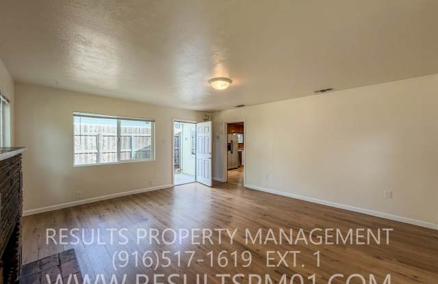 Charmer in Bryte community Roseville photos photos