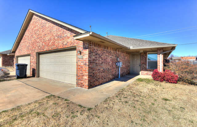 Spacious 3-Bedroom Duplex with Fenced Yard  2-Car Garage on a Quiet Cul-de-Sac! - 12309 Southwest 2nd Street, Oklahoma City, OK 73099