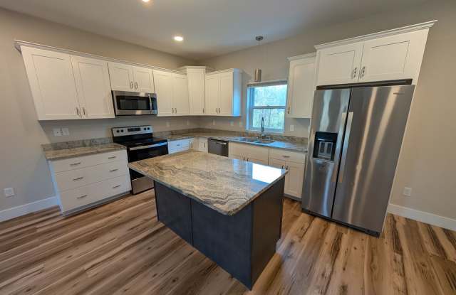Swannanoa Rental Gallery 4