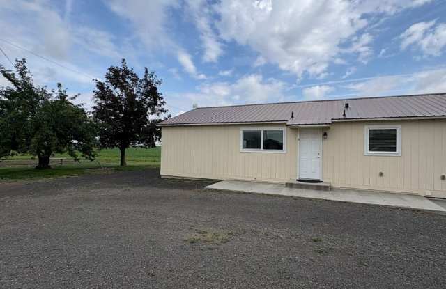 Quincy Country Living! photos photos