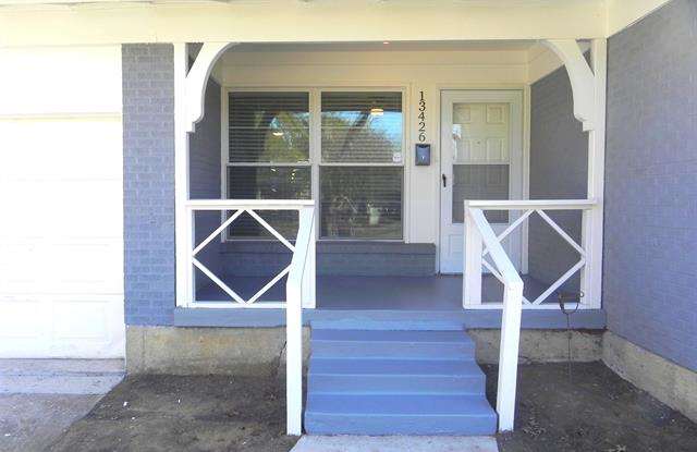 13426 Challaburton Drive Gallery 2