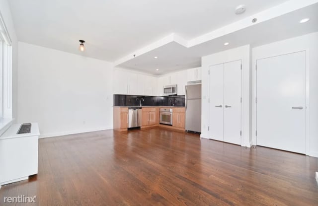 1211 Dekalb Avenue 426 - 1211 DeKalb Avenue, Brooklyn, NY 11221