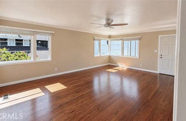 3708 Ocean Boulevard Gallery 3
