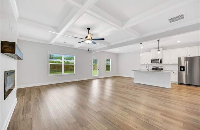 5325 Fox Hill Lane Gallery 3