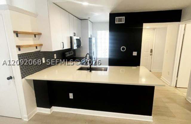4759 Via Palm Lks Gallery 3