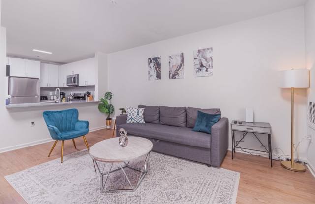 8211 Peridot Dr Gallery 2