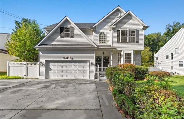 898 Marlowe Road - 898 Marlowe Road, Greentree, NJ 08003