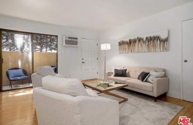 11959 Dorothy St Gallery 4