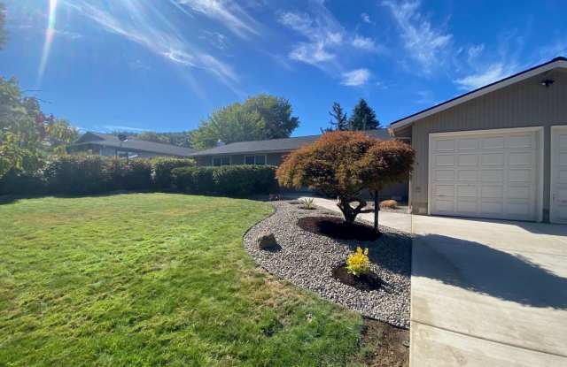 Great 3 Bedroom Home on the Westside! photos photos Great 3 Bedroom Home on the Westside! photos photos