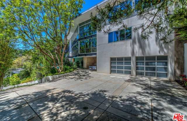 2207 Bowmont Dr - 2207 Bowmont Drive, Los Angeles, CA 90210