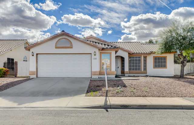 114 Tamarack Dr - 114 East Tamarack Drive, Henderson, NV 89002