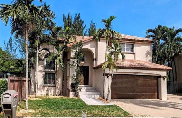 12969 NW  11th Terrace - 12969 Northwest 11th Terrace, Tamiami, FL 33182