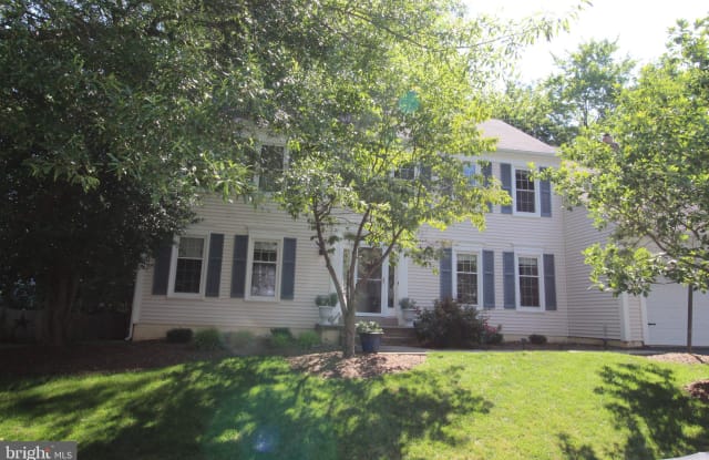 13664 UNION VILLAGE CIRCLE - 13664 Union Village Circle, Centreville, VA 20124