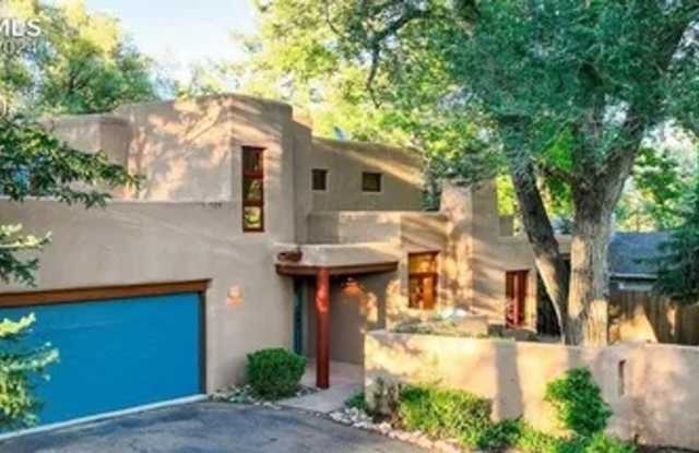 Southwestern Ranch with ADU Gallery 1