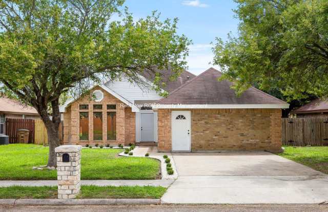 818 Diana Dr photos photos