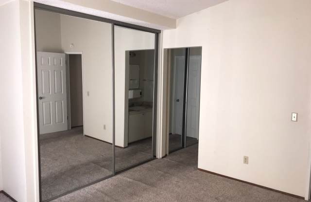 Charming dollhouse! Very rare single story Oakley rental opportunity! - 353 Hazelnut Lane, Oakley, CA 94561