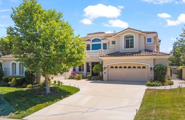 Exquisite Luxury Living in the Moorpark Country Club Estates photos photos
