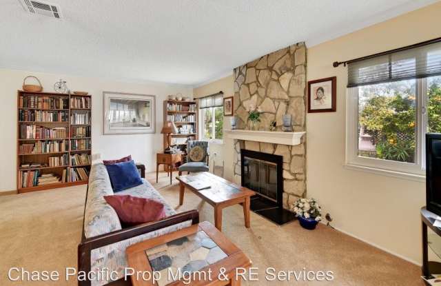 12040 Callado Road Gallery 4