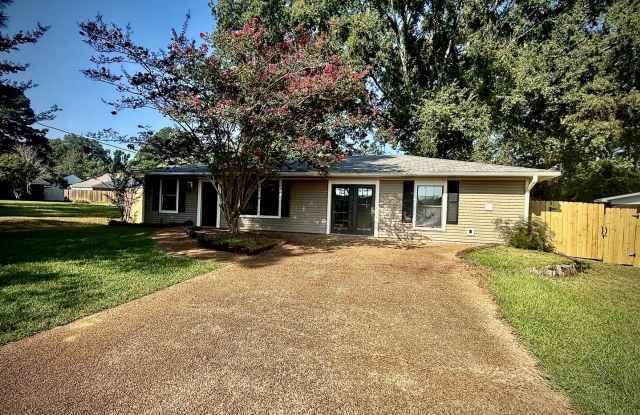 Newly Renovated 3 bed home in Madison County Schools Gallery 3
