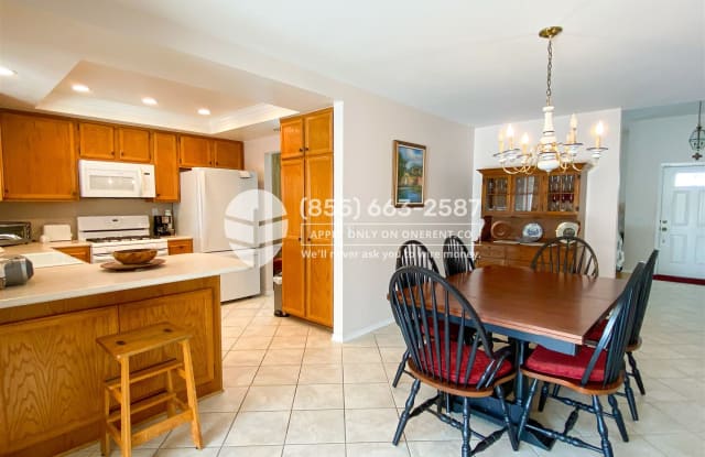 3779 Carnegie Drive Gallery 3