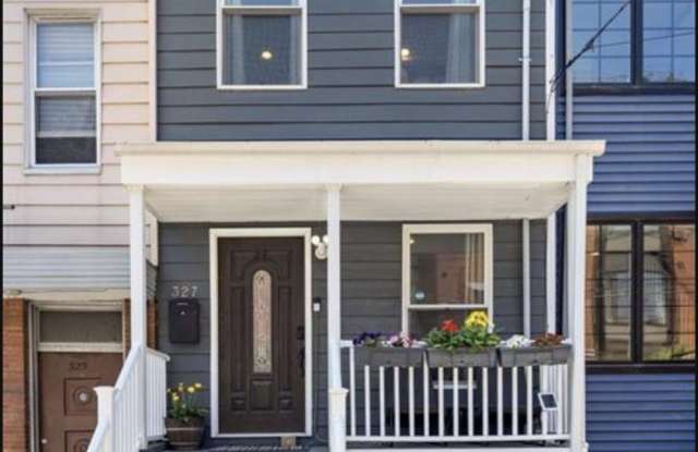 327 7TH ST - 327 7th Street, Jersey City, NJ 07302
