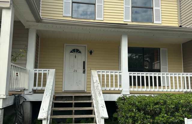 Coming soon 3 Bedroom 2 1/2 bath Townhome photos photos