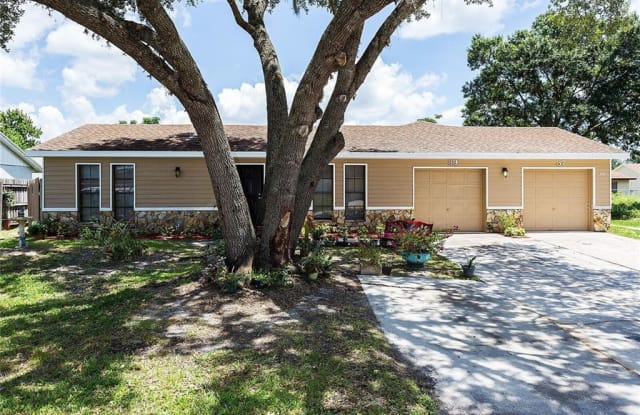 737 LUCAYA DR - 737 Lucaya Drive, Poinciana, FL 34758