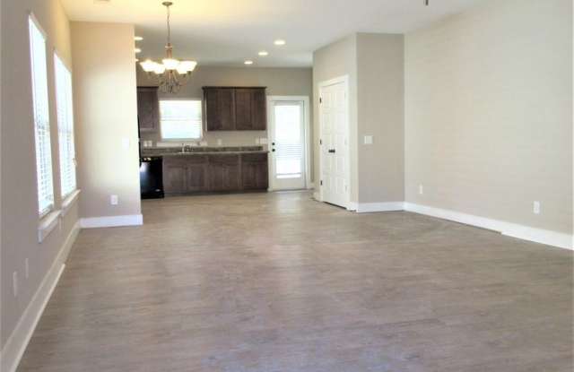 5572 Park Side Road Gallery 3