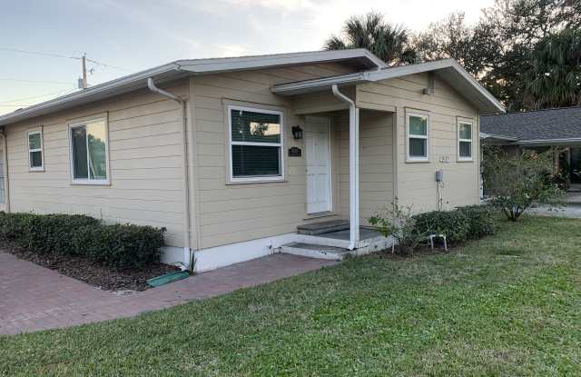 4302 W North A St photos photos