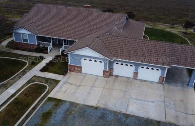 Beautiful Country Custom Home For Rent in Corcoran! photos photos Beautiful Country Custom Home For Rent in Corcoran! photos photos