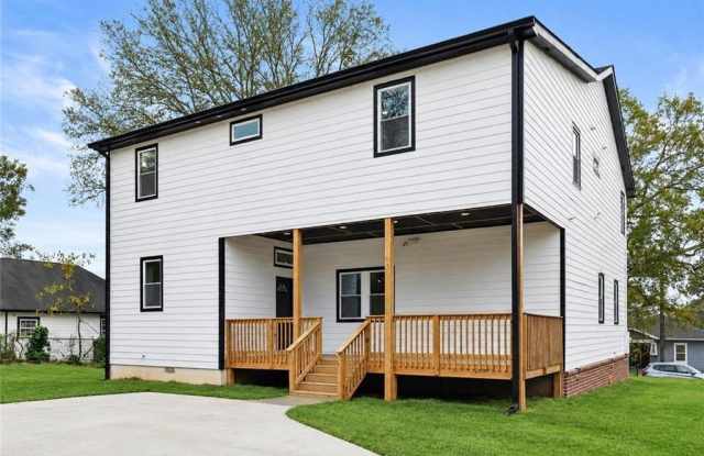 190 Adair Avenue SE Gallery 2