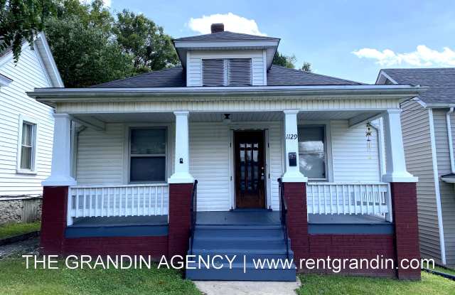 1129 Stewart Ave SE Gallery 1