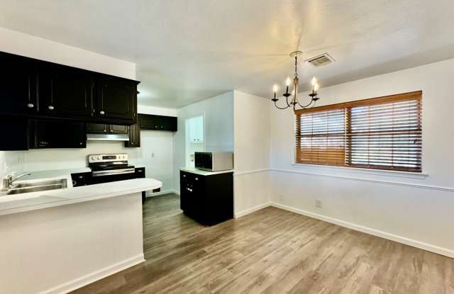1509 North Indian Meridian Road Gallery 4