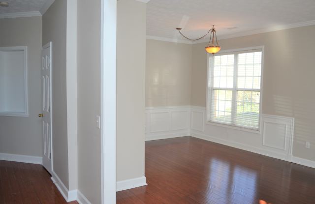 2865 Georgian Manor Drive Gallery 3