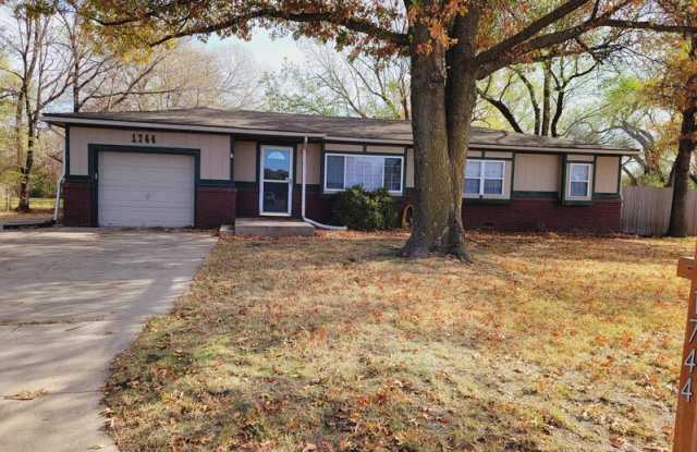 1744 South Lark Lane - 1744 South Lark Lane, Wichita, KS 67209