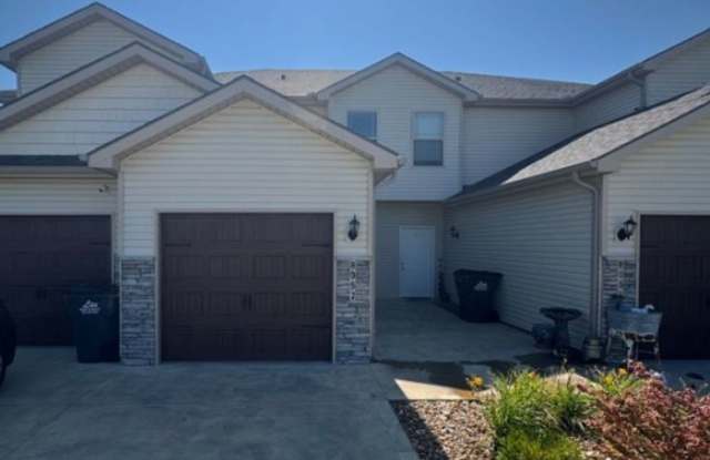 Coming Soon: Charming 2-Bedroom, 2.5-Bath Townhome with Garage photos photos