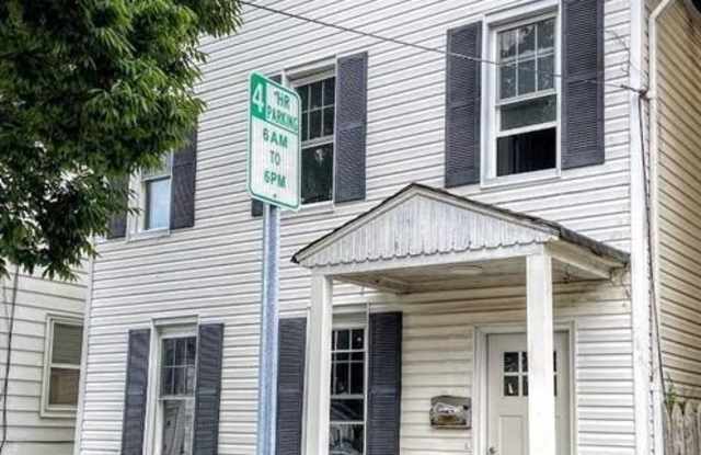 131 Augusta Avenue photos photos